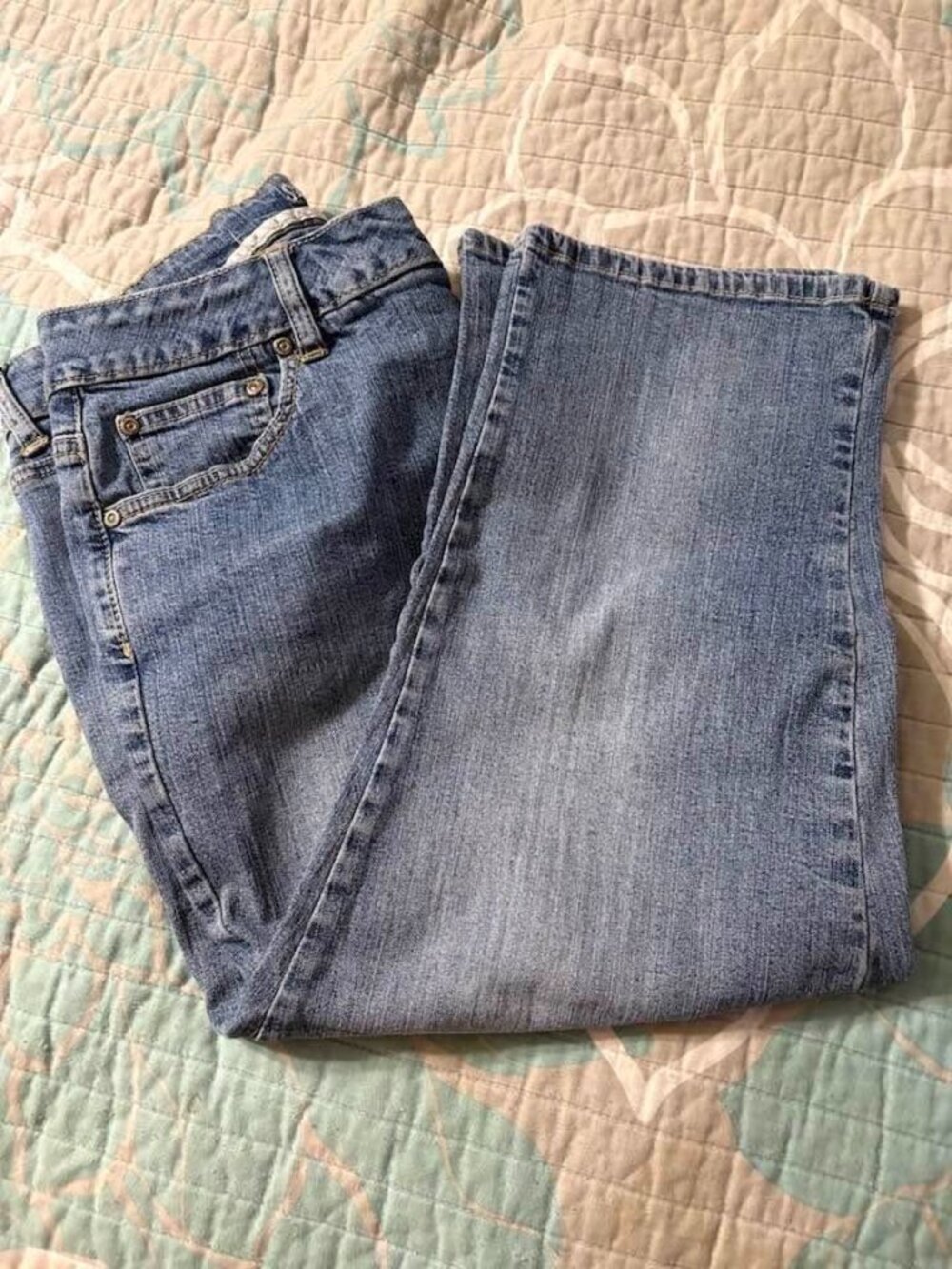 St. John's Bay Capris